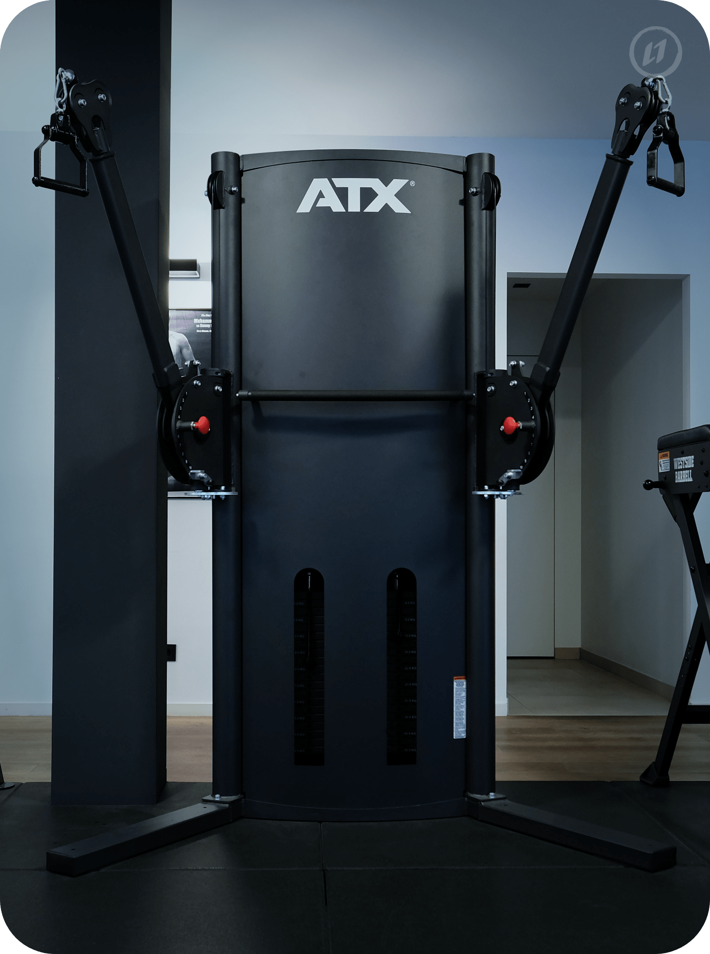 Kabelzugmaschine von ATX im L1FE Personal Training Studio in Frankfurt, individuell ausgerichtet für dein funktionelles Training.
